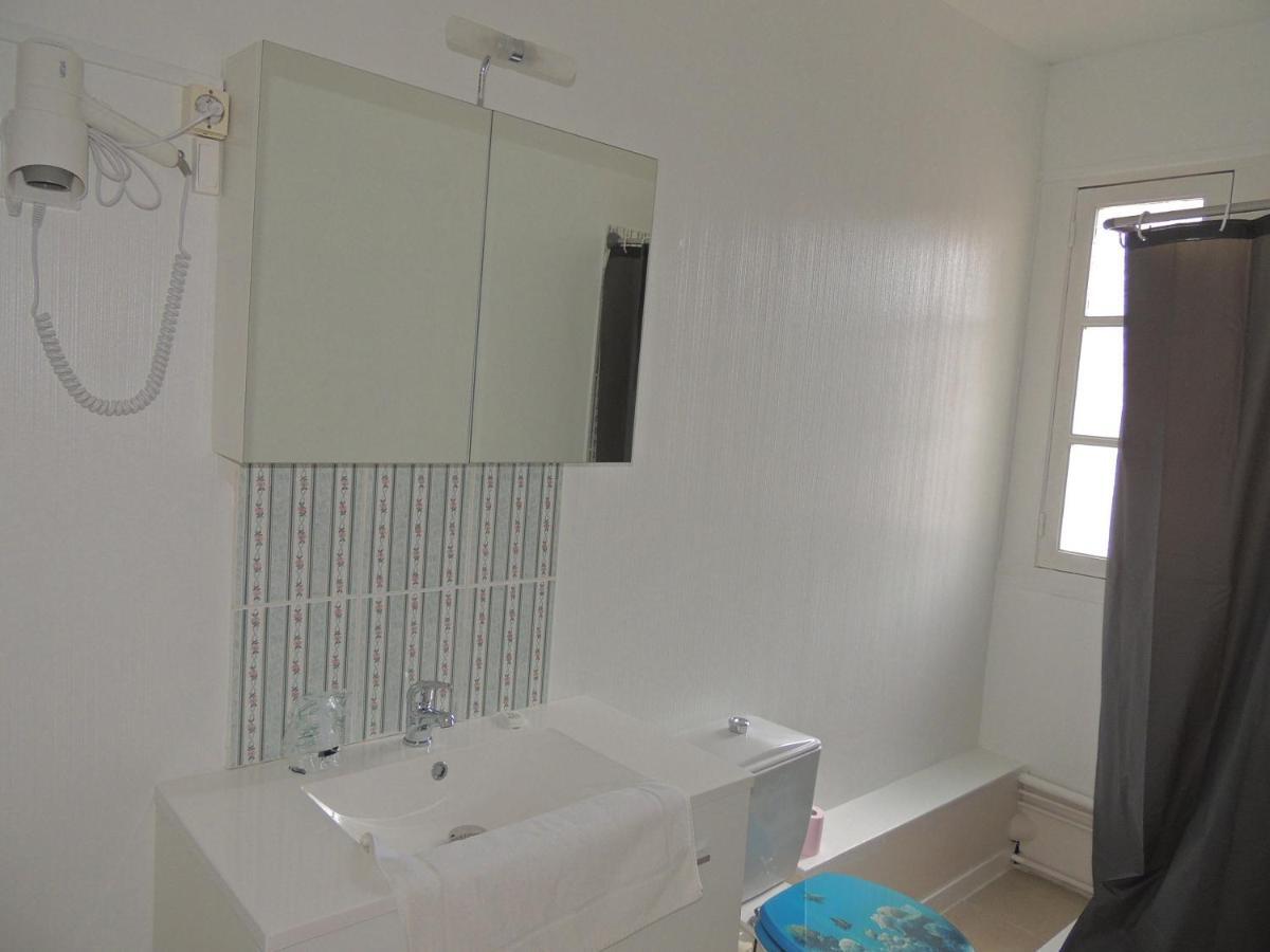 Au Bon Abri Hotel Berck Room photo